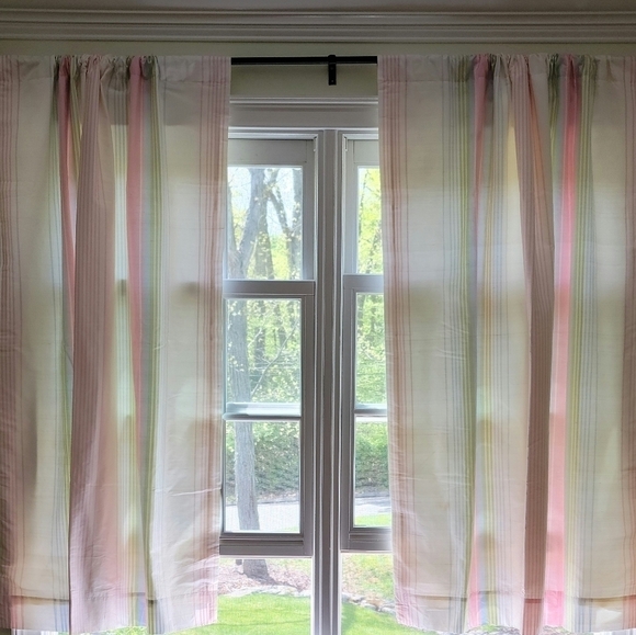 Pottery Barn Kids 100% Silk Triple Layered Curtain Panels (2) - Size 50x63 Inche - Picture 1 of 7
